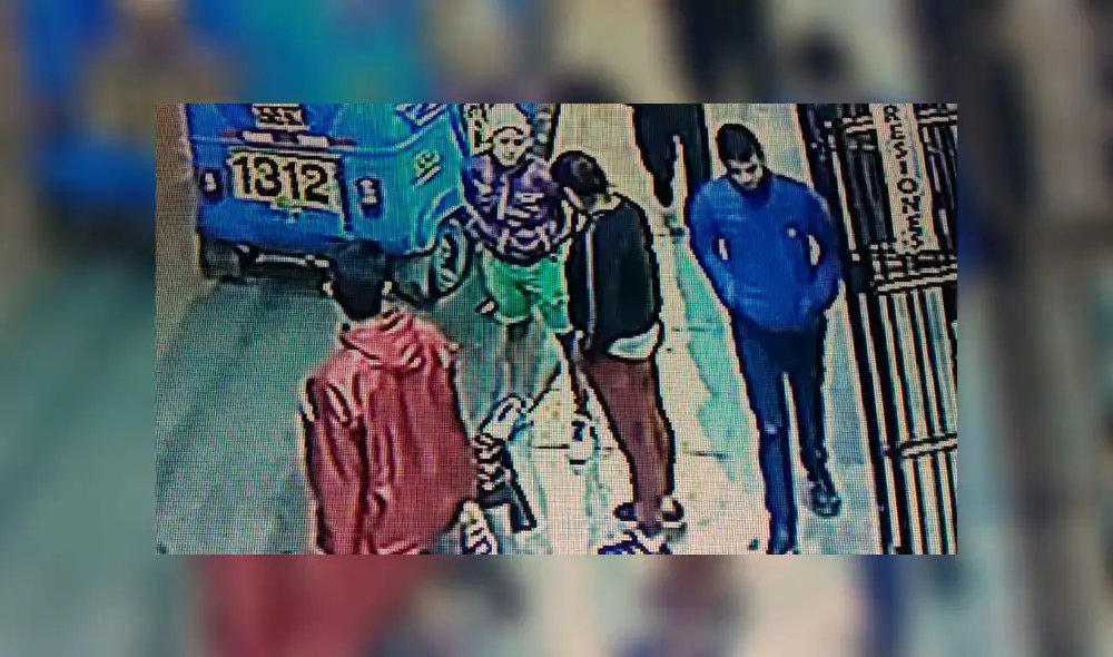 Los Olivos: dos delincuentes roban objetos valorizados en casi 9.000 soles en tienda de cómputo [VIDEO]