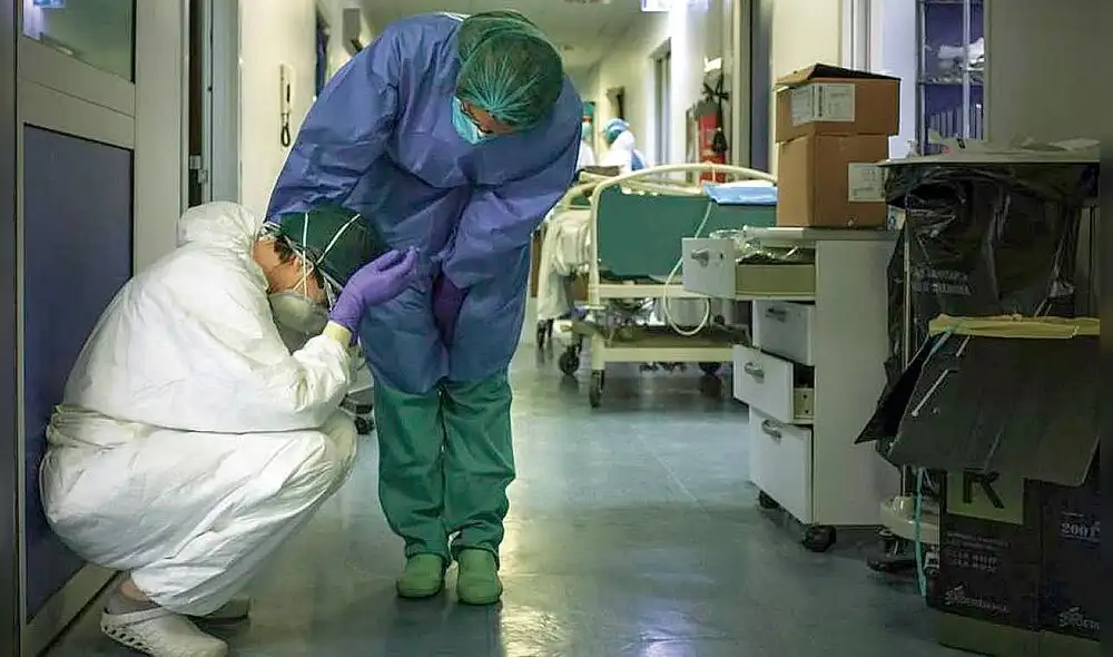 aumento. Francia sufre una segunda ola de contagios de COVID-19. Gobierno ha decididó decretar una nueva cuarentena, que para algunos especialistas es tardía y corta. aumento. Francia sufre una segunda ola de contagios de COVID-19. Gobierno ha decididó decretar una nueva cuarentena, que para algunos especialistas es tardía y corta.