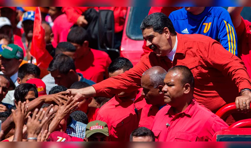 Nicolás Maduro oficializa su plan reeleccionista
