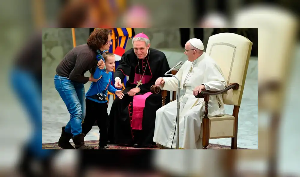 “Es argentino, es indisciplinado”, dijo el papa sobre niño que irrumpió en audiencia [VIDEO]