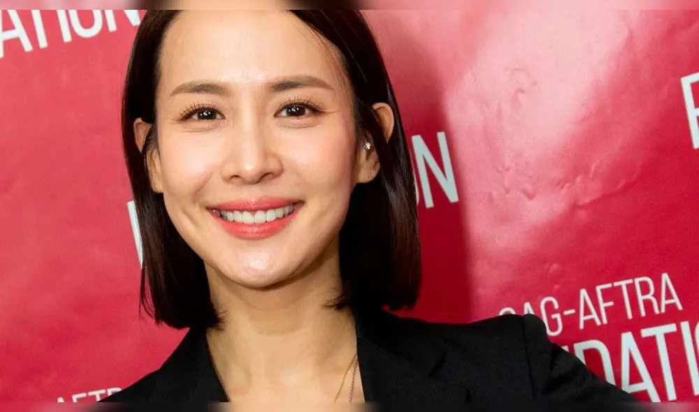 Cho Yeo Jeong es una actriz surcoreana,  conocida principalmente por sus papeles  en las películas de época The Servant y The Concubine.