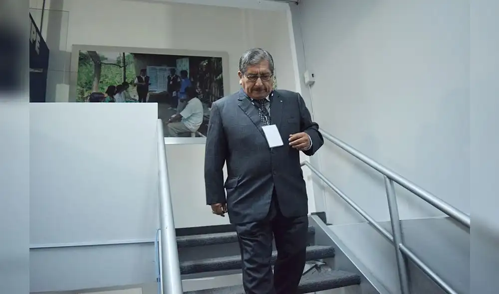 En nuevo audio, Gutiérrez pide a Hinostroza ayudar a sobrino con un contacto En nuevo audio, Gutiérrez pide a Hinostroza ayudar a sobrino con un contacto