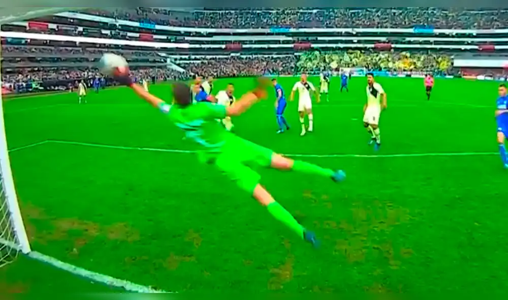 América vs Cruz Azul EN VIVO: Marchesín salvó a la 'Águilas' con soberbia tapada [VIDEO]