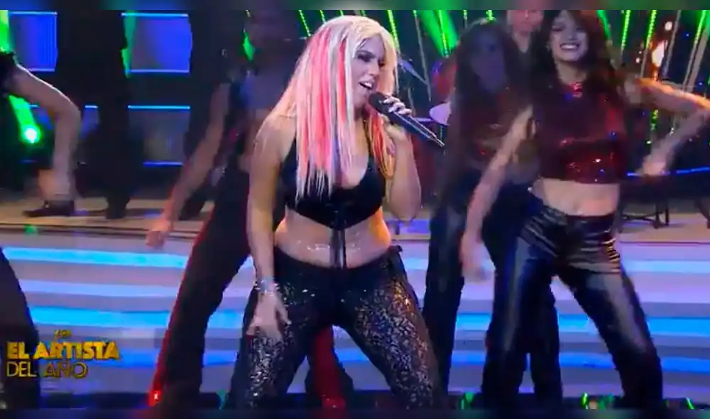 El artista del año: Yahaira Plasencia soltó gallo al cantar como Christina Aguilera [VIDEO]