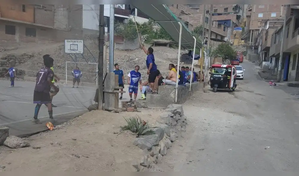 Vecinos de la zona exigen mayor presencia policial. Foto: Jessica Merino / URPI - LR Vecinos de la zona exigen mayor presencia policial. Foto: Jessica Merino / URPI - LR