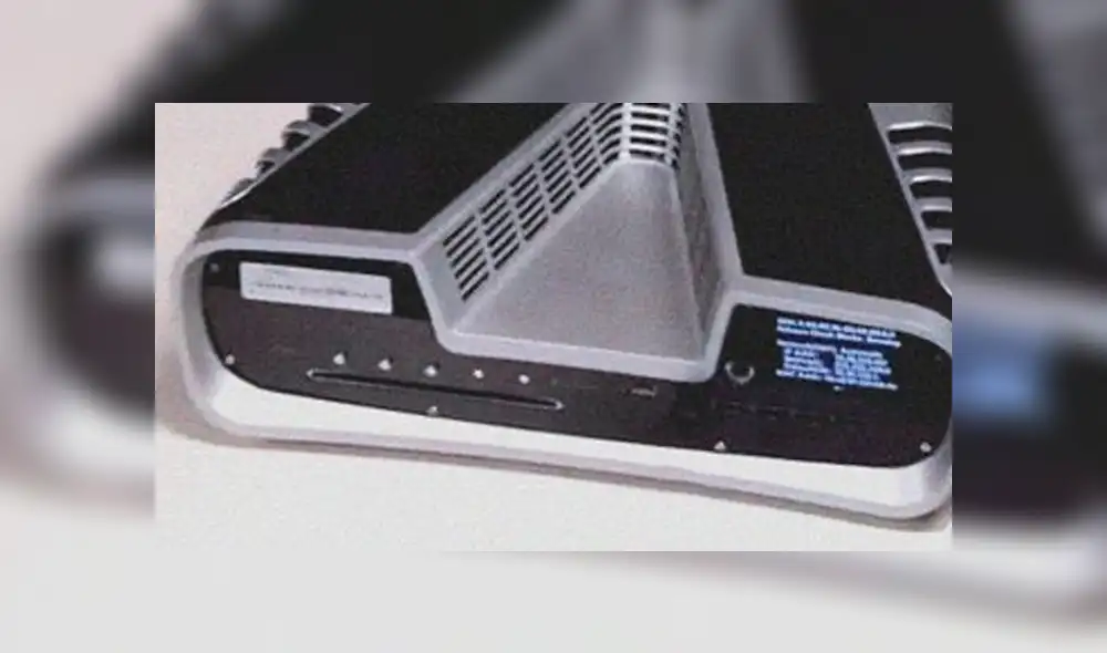 La "V" en la parte superior del kit de desarrollo de PS5 se mantendría en el diseño final por ser el sistema de ventilación de la plataforma.