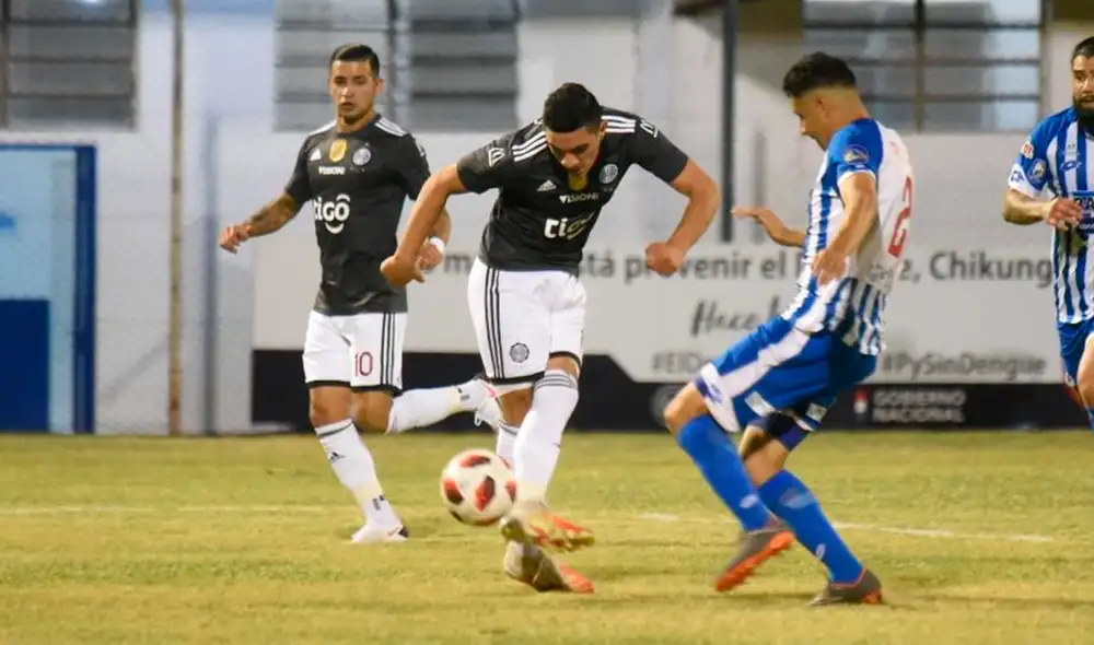 Club Olimpia derrotó a su similar de 12 de Octubre por la Primera División de Paraguay. (FOTO: Twitter).