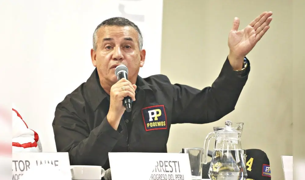 Daniel Urresti, líder de Podemos Perú, sostuvo que su bancada no respalda la reforma política que instaura el proceso electoral abierto en las organizaciones políticas. Foto: La República.
