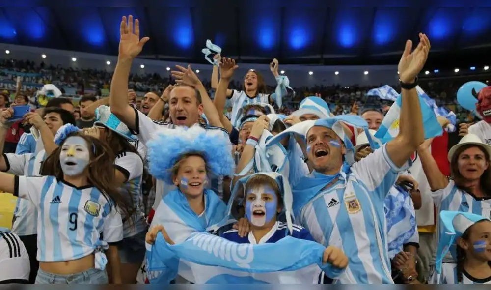 Así viven los latinoamericanos su pasión por el fútbol