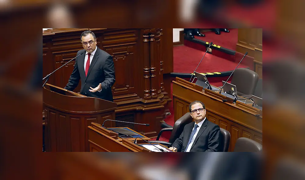 Intervención. Oliva e ísmodes llegaron al Pleno para explicar la posición del Ejecutivo frente a la suspensión de la licencia de construcción.