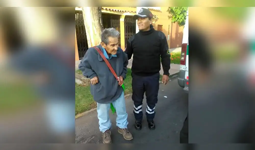 Serenos ayudan a anciano con alzheimer a llegar a su casa en Arequipa