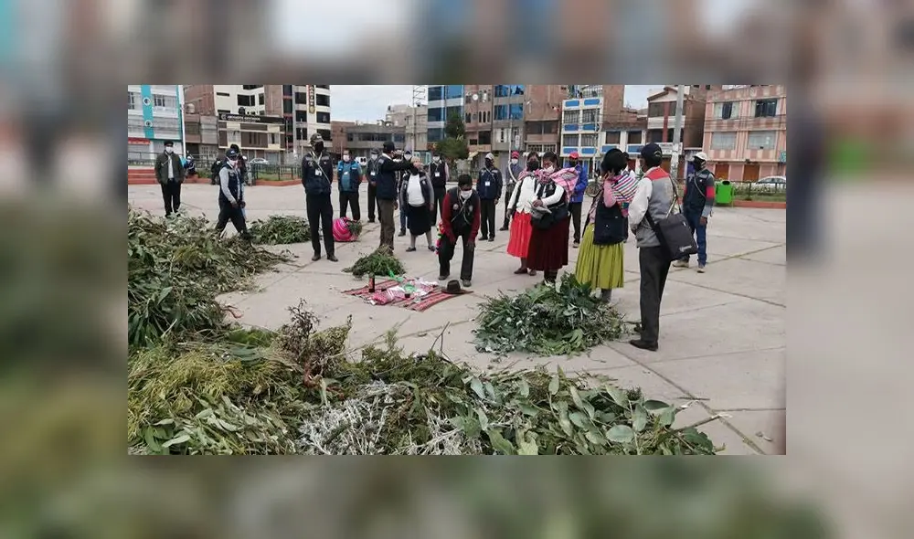 En el lugar, los pobladores realizaron una “sahumada general” utilizando plantas como el eucalipto y ciprés. En el lugar, los pobladores realizaron una “sahumada general” utilizando plantas como el eucalipto y ciprés.
