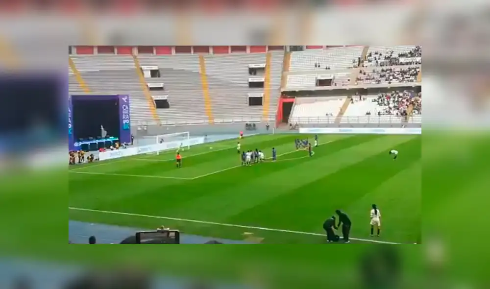 Cindy Novoa pone la igualdad en este disputado encuentro. Créditos: Captura de video