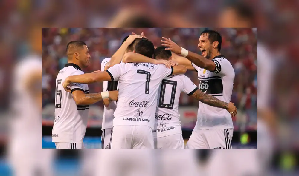 Cerro Porteño cayó de local 1-3 ante Olimpia en el clásico del fútbol paraguayo Cerro Porteño cayó de local 1-3 ante Olimpia en el clásico del fútbol paraguayo