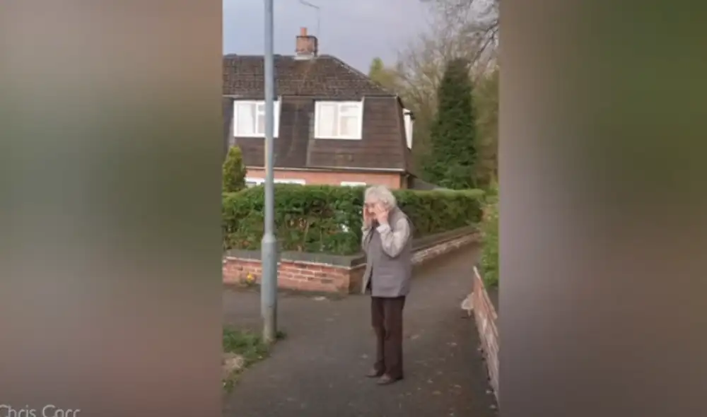 Desliza hacia la izquierda para ver más del video viral. Desliza hacia la izquierda para ver más del video viral.