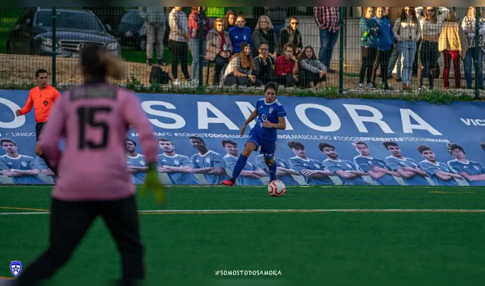Liliana Neyra logró el Ascenso en el fútbol de Portugal con el Amora FC.