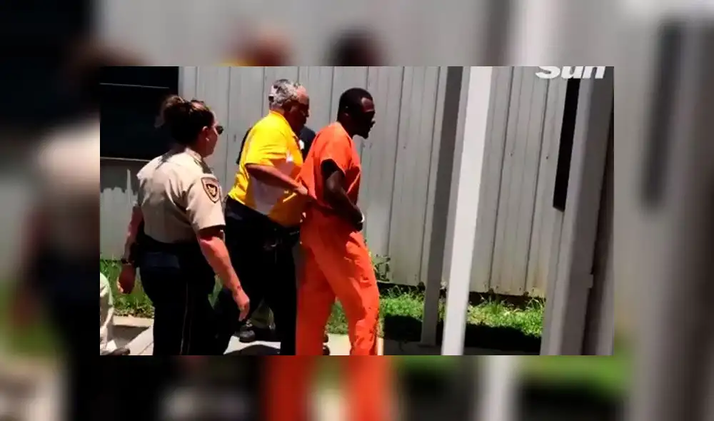 Terrelle Johnson está alojado en la unidad de confinamiento de la cárcel. Foto: Captura de video/The Sun. Terrelle Johnson está alojado en la unidad de confinamiento de la cárcel. Foto: Captura de video/The Sun.
