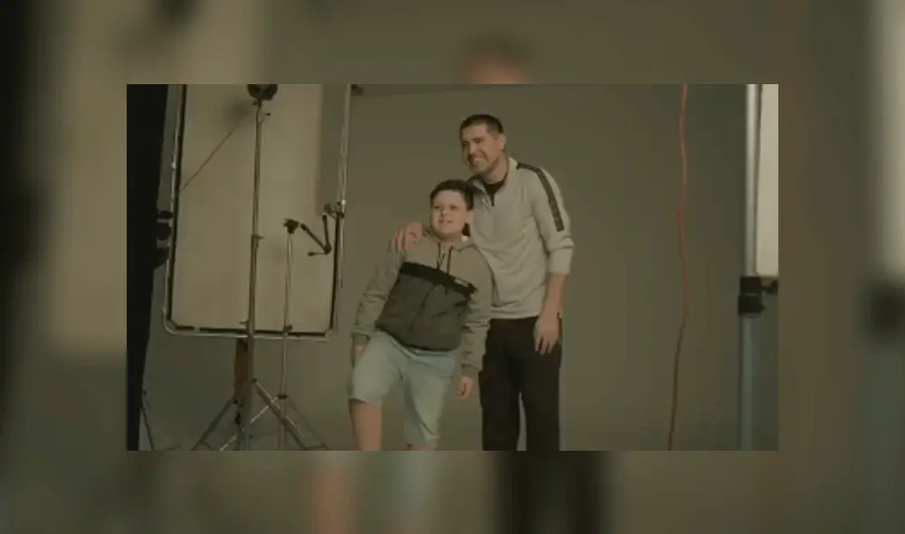 Riquelme y el niño del alambrado Riquelme y el niño del alambrado