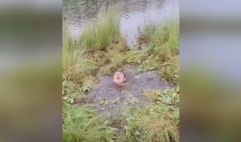 El joven dejó boquiabierto a su amigo, quien estaba grabando todo el momento. Foto: YouTube