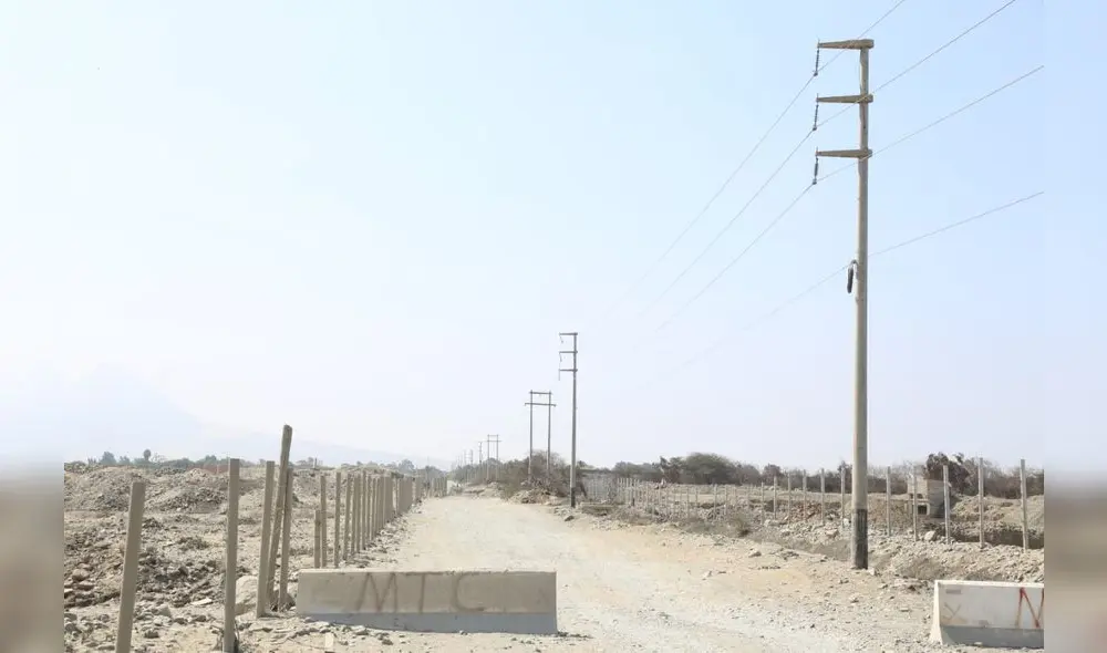 Ampliación de aeropuerto ayudará a la exportación de productos en La Libertad. Ampliación de aeropuerto ayudará a la exportación de productos en La Libertad.