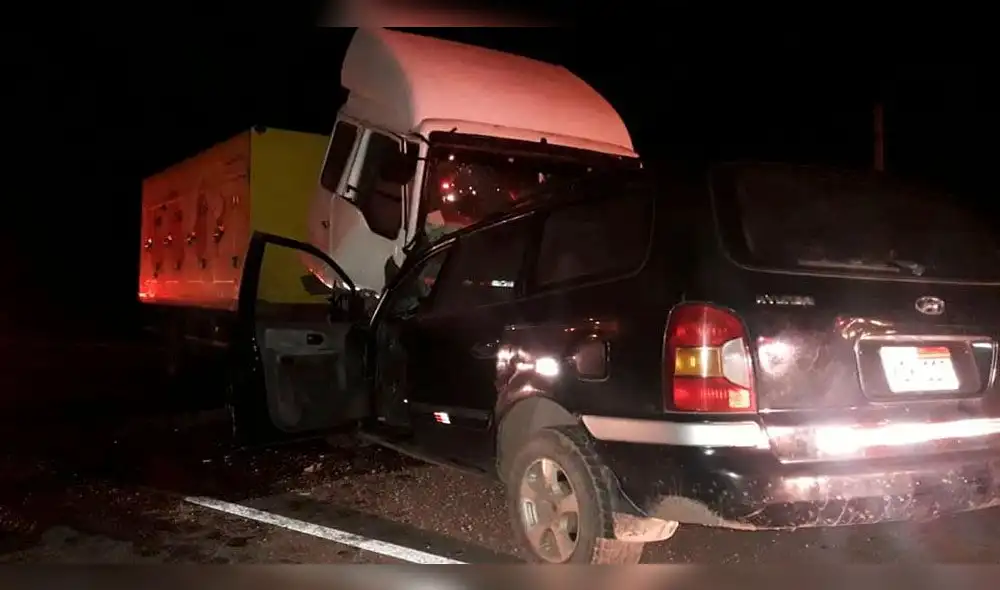 Dos muertos deja choque frontal de vehículos en Cusco Dos muertos deja choque frontal de vehículos en Cusco