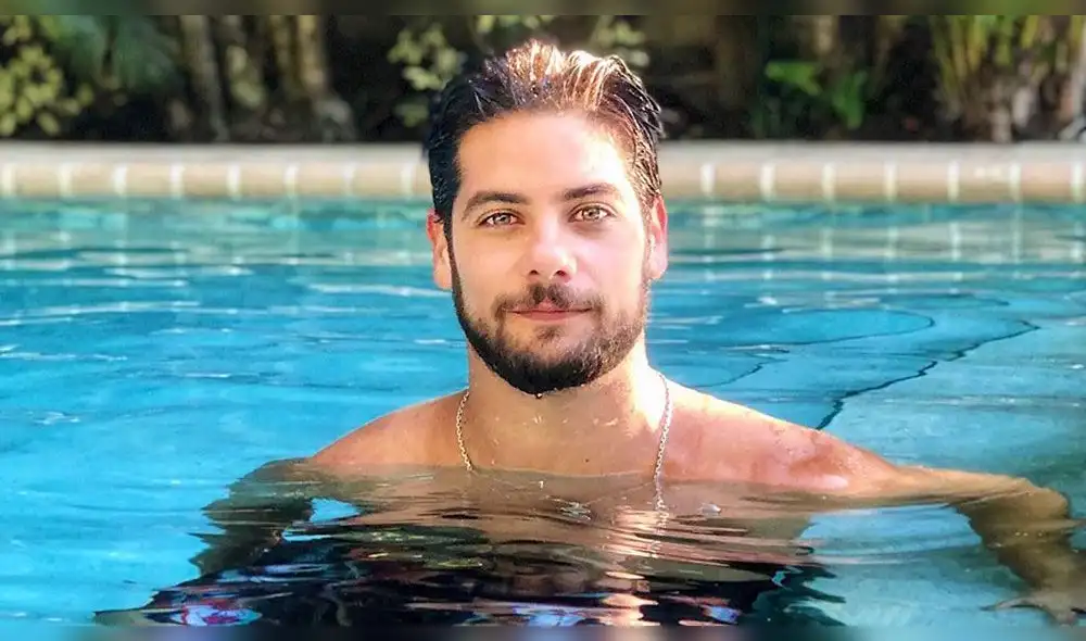 La joven captada con la expareja de Melania Urbina estuvo involucrada en la famosa "Fiesta del terror".