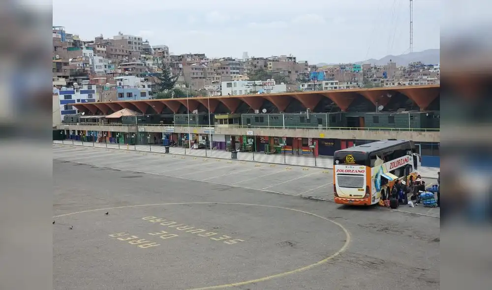 Viajes a la ciudad de Lima siguen suspendidas en Arequipa. Foto: Leonela Aquino/ URPI-LR Viajes a la ciudad de Lima siguen suspendidas en Arequipa. Foto: Leonela Aquino/ URPI-LR