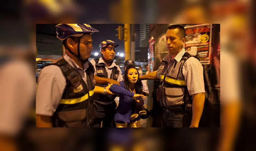 Lejos de la transformación: la lucha de las mujeres transgénero en el Perú Lejos de la transformación: la lucha de las mujeres transgénero en el Perú