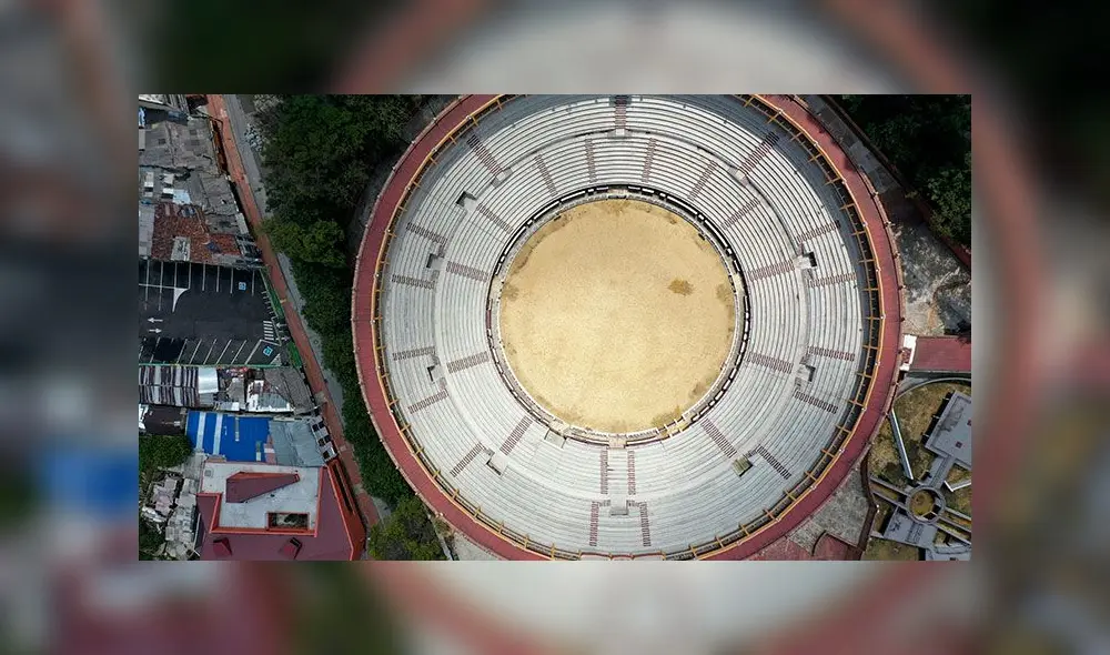 Vista aérea que muestra la plaza de toros vacía de La Santamaría en Bogotá, Colombia. Foto: AFP Vista aérea que muestra la plaza de toros vacía de La Santamaría en Bogotá, Colombia. Foto: AFP