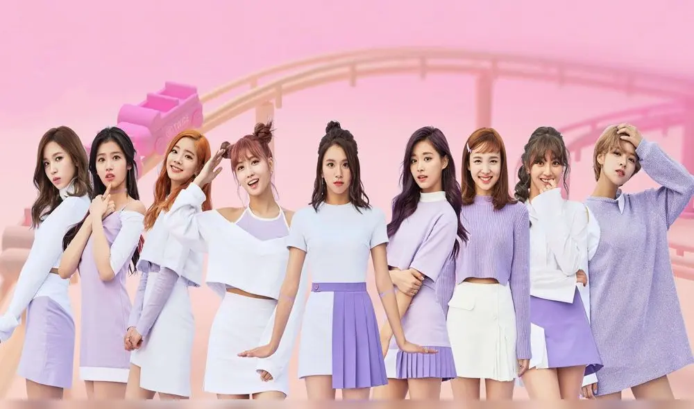 Desliza para ver más fotos de TWICE. Desliza para ver más fotos de TWICE.