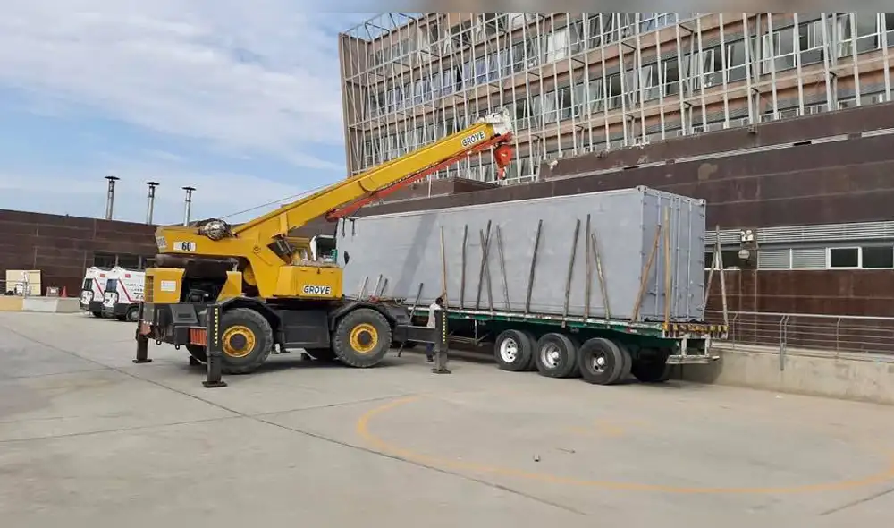 La empresa Cerro Prieto hizo el donativo al HRL. La empresa Cerro Prieto hizo el donativo al HRL.