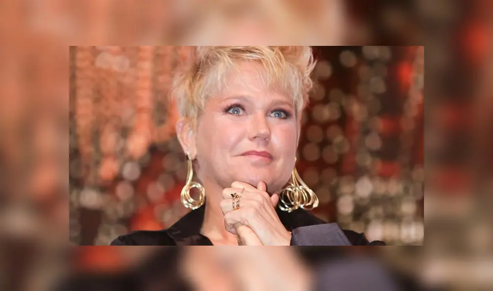 Xuxa posa desnuda y en la cama con su novio [FOTOS]