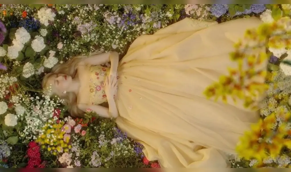 Desliza para ver más fotos de "Apple" de GFRIEND. Créditos: Source Music