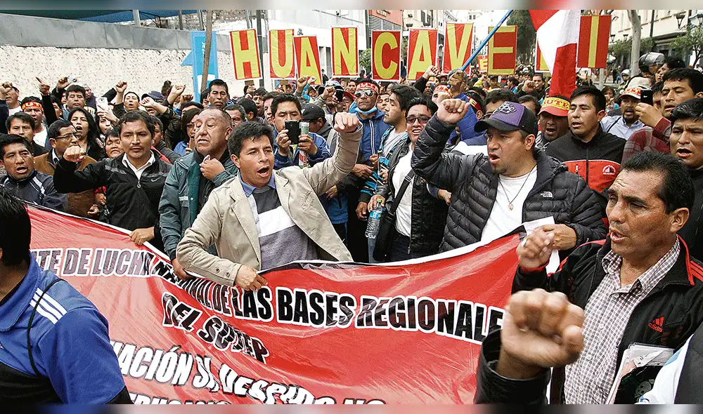 El gobierno alista un decreto para contratar reemplazo de maestros