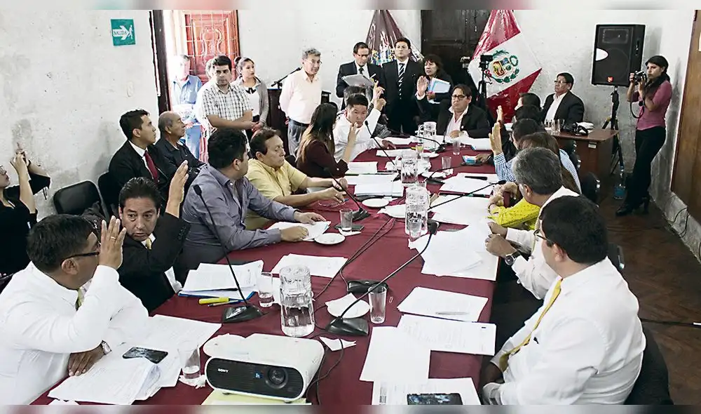 recursos. Consejeros aprueban independencia económica.