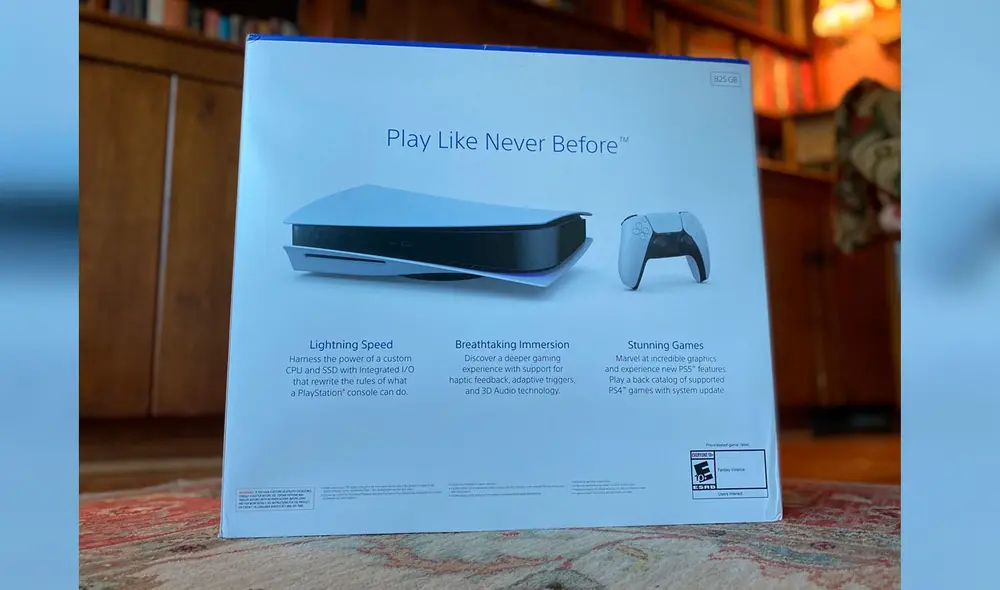 Desliza para ver más fotos de la PS5 en su caja. Foto: Twitter Desliza para ver más fotos de la PS5 en su caja. Foto: Twitter