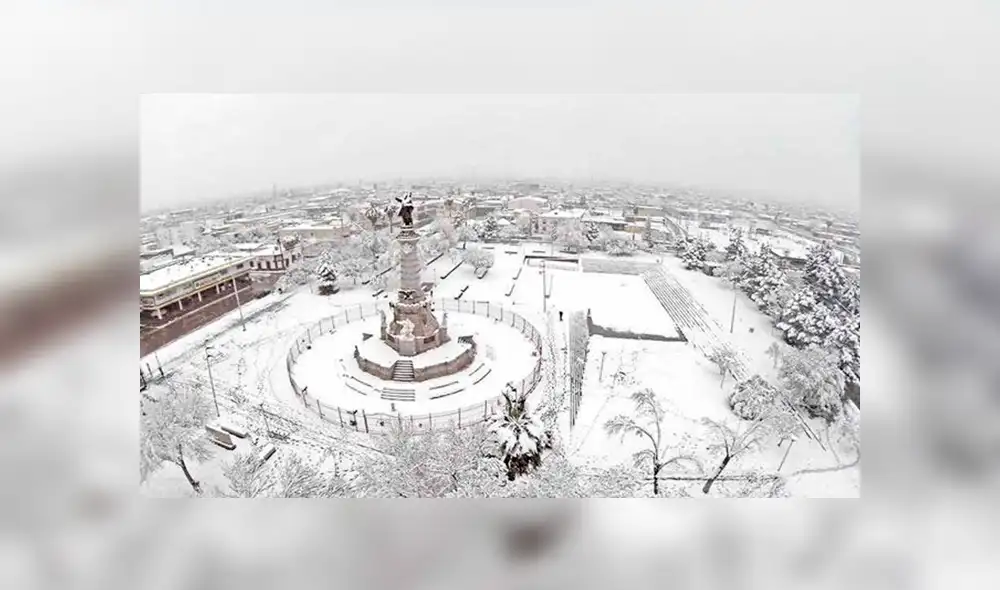La primera nevada de la temporada pone de blanco el norte de México [FOTOS y VIDEO]