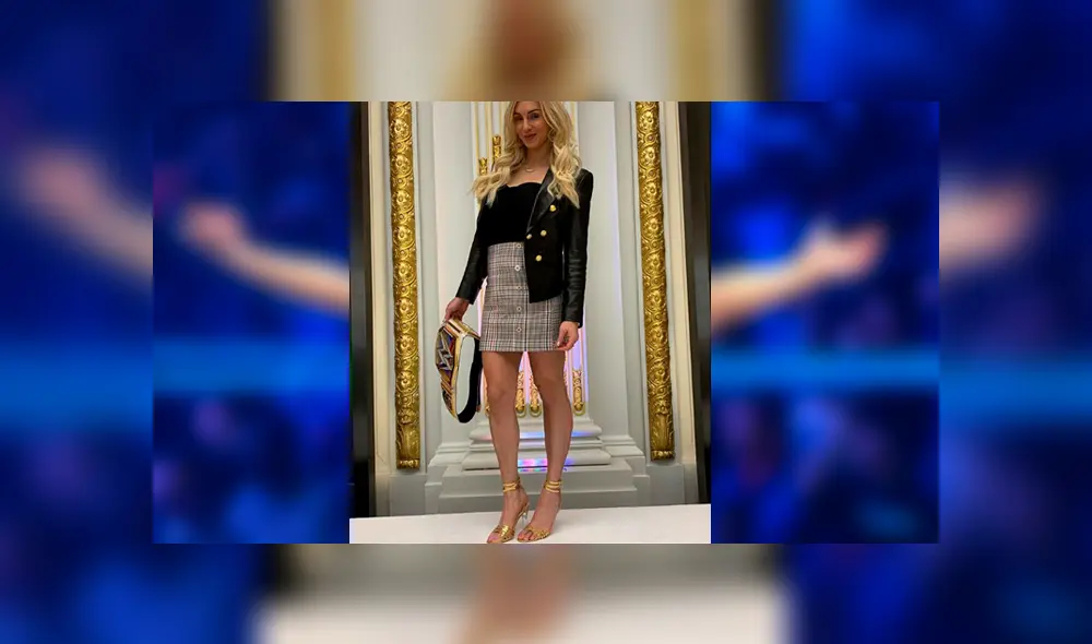 Charlotte Flair, una de las figuras de la WWE, ha demostrado en Instagram que puede lucir formal y sexy. Charlotte Flair, una de las figuras de la WWE, ha demostrado en Instagram que puede lucir formal y sexy.