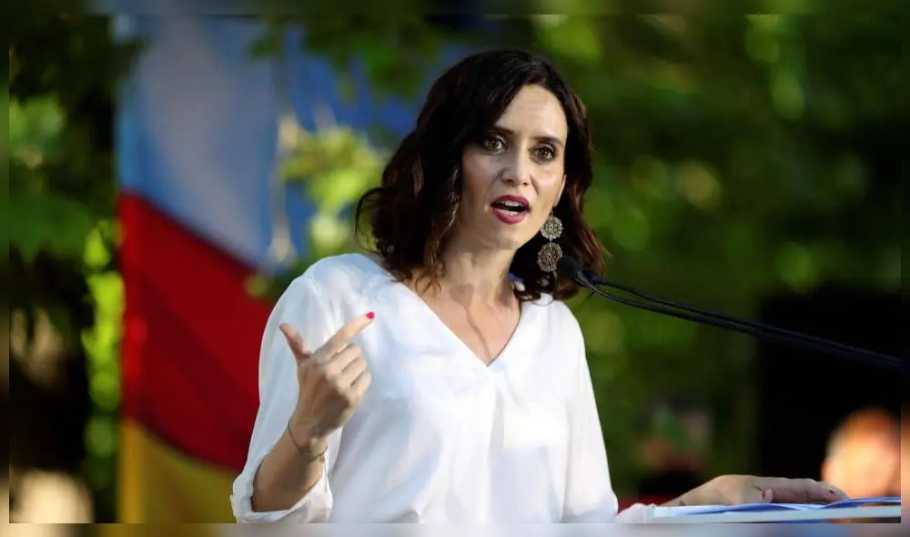 Isabel Díaz Ayuso no está de acuerdo con permitir la salida de menores a la calle. (Foto: El País) Isabel Díaz Ayuso no está de acuerdo con permitir la salida de menores a la calle. (Foto: El País)