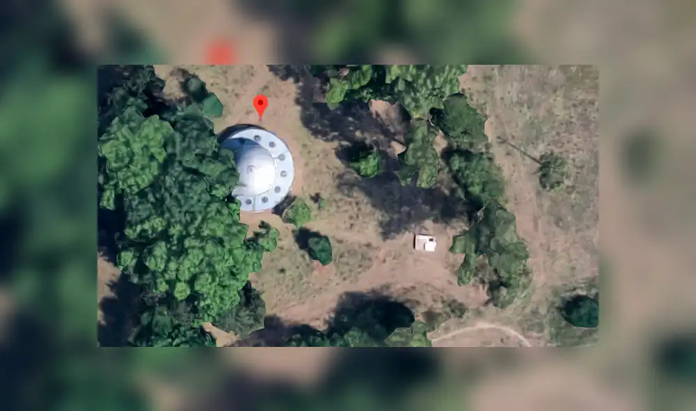 Google Maps: Usuario halla extraño 'ovni' cerca a bosque de Rumanía y causa pavor en miles [FOTOS]