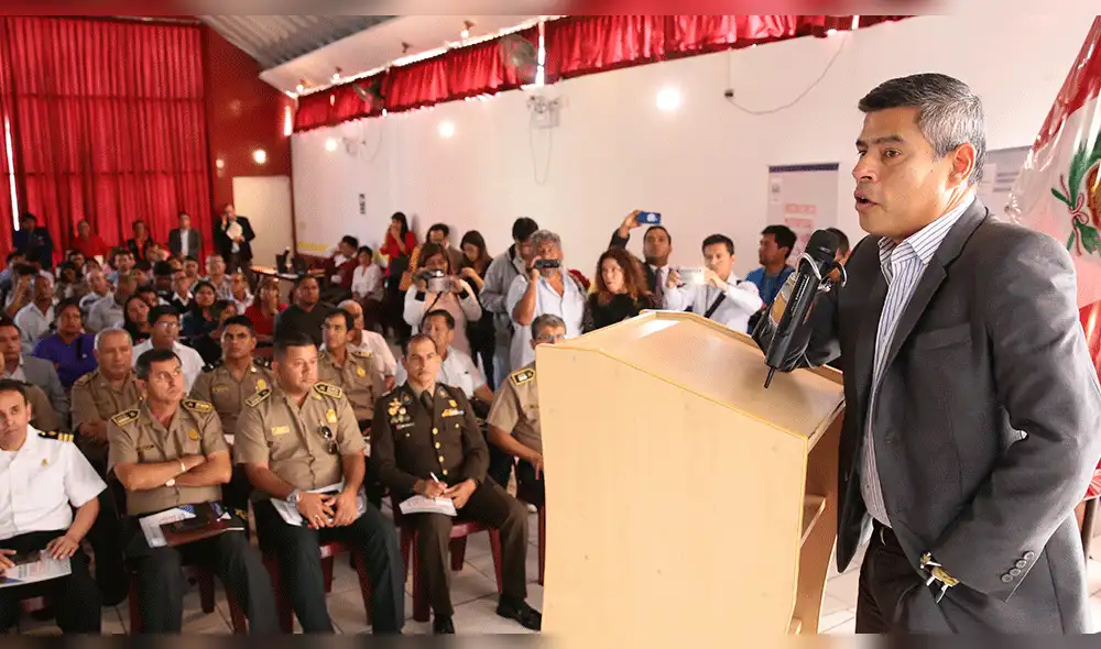 Galarreta amenaza a medios que cuestionan sus compras