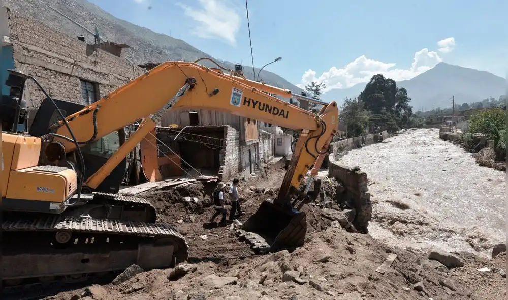 Reconstrucción permitirá hacer obras a largo plazo y reactivar la economía, sostienen