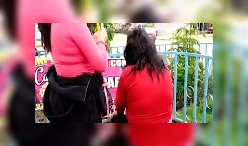 Mujer vende cabello para mantener a sus hijos. Créditos: Captura Panamericana Televisión.