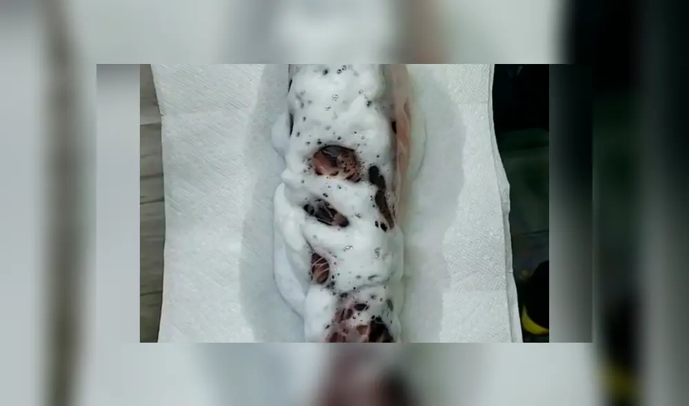 Desliza cada imagen de Facebook que muestra el resultados del tatuaje que se hizo un joven en el brazo. Desliza cada imagen de Facebook que muestra el resultados del tatuaje que se hizo un joven en el brazo.