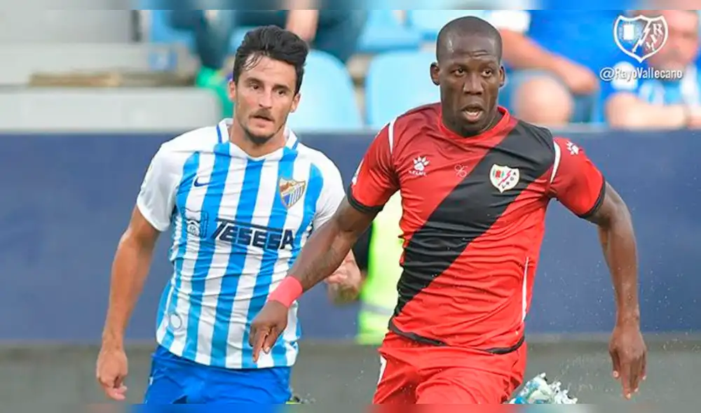 Luis Advíncula busca salir del Rayo Vallecano.