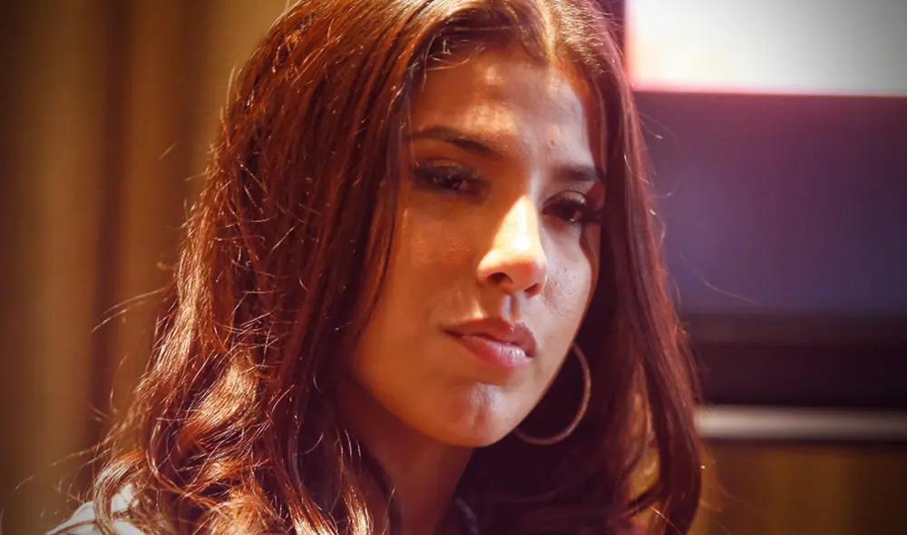 Yahaira Plasencia muestra su prueba realizada sobre la COVID-19. Foto: Archivo Yahaira Plasencia muestra su prueba realizada sobre la COVID-19. Foto: Archivo