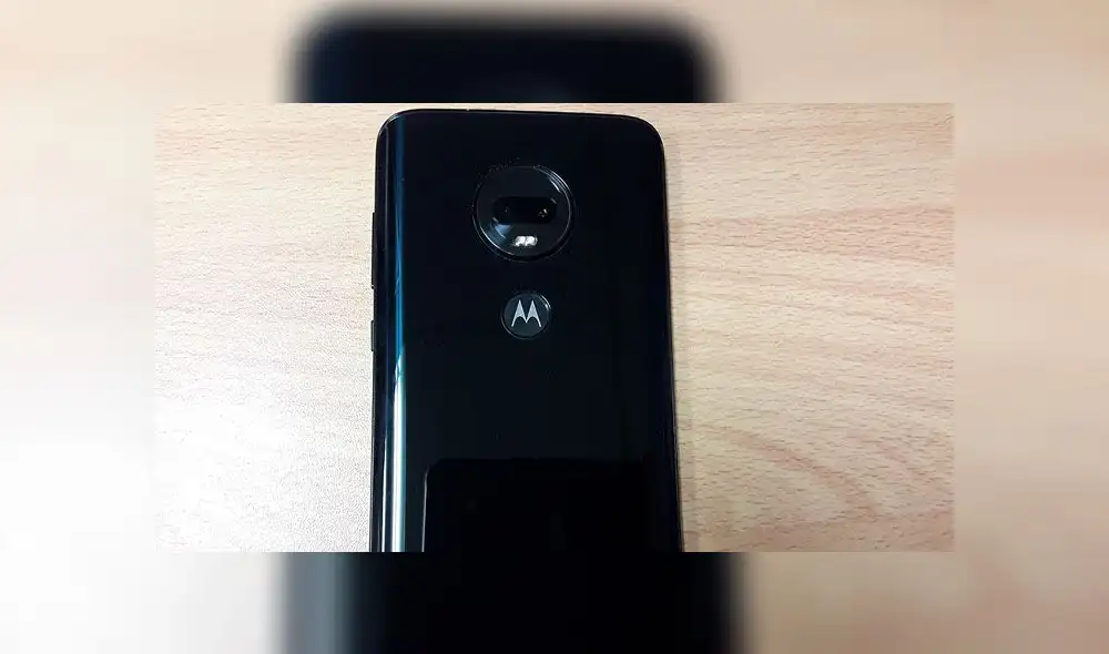 Parte trasera del Motorola Moto G7 Plus review. Parte trasera del Motorola Moto G7 Plus review.