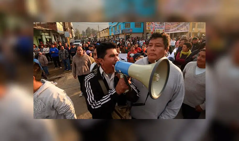 Chaclacayo: vecinos protestan por cambio en tramo de la autopista Ramiro Prialé | Jorge Muñoz | Municipalidad de Lima  [FOTOS]