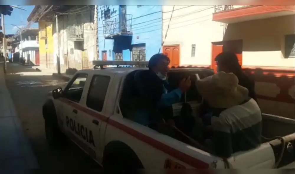 Detienen a regidor y músicos cuando ensayaban vídeo contra el coronavirus Detienen a regidor y músicos cuando ensayaban vídeo contra el coronavirus