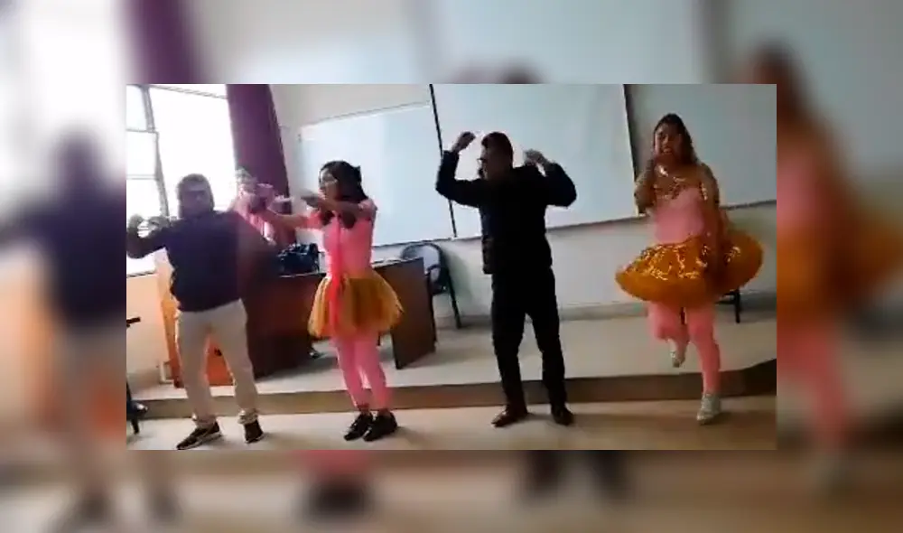 En Facebook, unos jóvenes hicieron lo imposible para lograr su objetivo de aprobar un curso en la universidad.